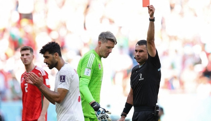 thẻ đỏ phạt bao nhiêu tiền ở giải đấu World Cup