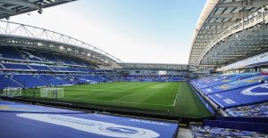 Câu lạc bộ bóng đá Brighton & Hove Albion có đại bản doanh là sân Amex